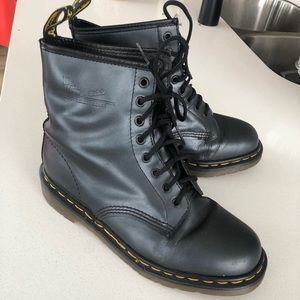 Vintage Metallic Doc Martens boots size 9.5